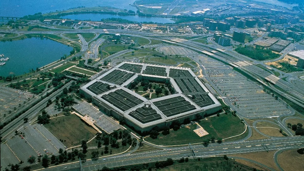 Înregistrările cu OZN-uri dezvăluite de Pentagon: ce s-a aflat