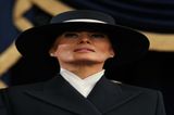 Scandal la miezul nopții: Melania Trump, apariție șocantă cu ochelari de soare în beznă. Internetul a explodat