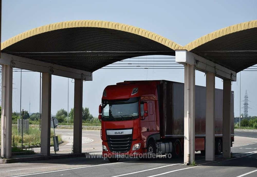 Sărbători de coșmar pentru un șofer român în Italia. A fost amendat cu 10.000 de euro. Ce au găsit polițiștii în mașina sa