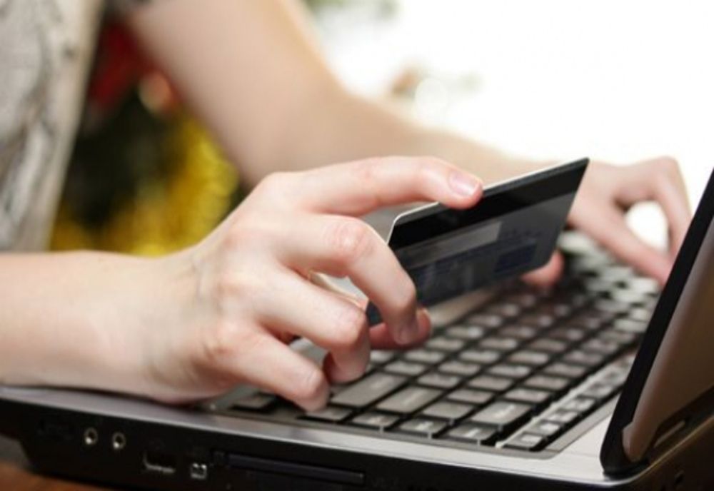 INS: Cifra de afaceri din comerţ a urcat cu 4,3% în primul semestru