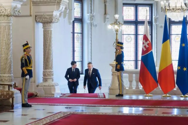 Nicușor Dan, după întâlnirea cu premierul Slovaciei: „Prioritatea noastră este să ne protejăm economiile și cetățenii”